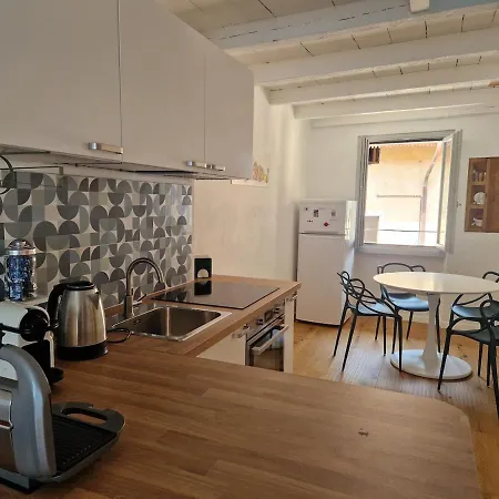 Apartman Da Mirella Apri La Finestra E Innamorati Del Lago! Colonno