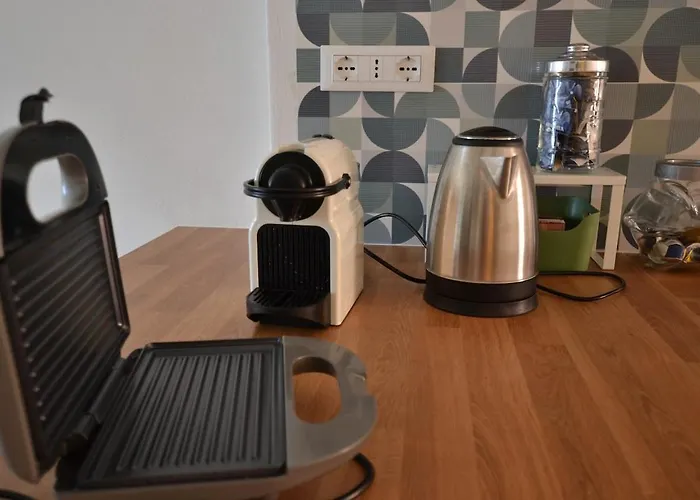 Da Mirella Apri La Finestra E Innamorati Del Lago! Colonno