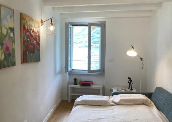 Da Mirella Apri La Finestra E Innamorati Del Lago! *