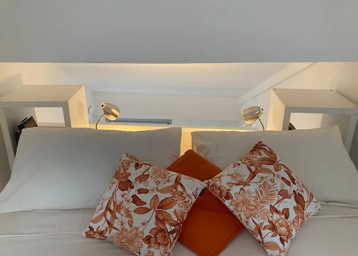 Da Mirella Apri La Finestra E Innamorati Del Lago! * Colonno