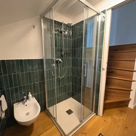 Apartment Da Mirella Apri La Finestra E Innamorati Del Lago! Colonno